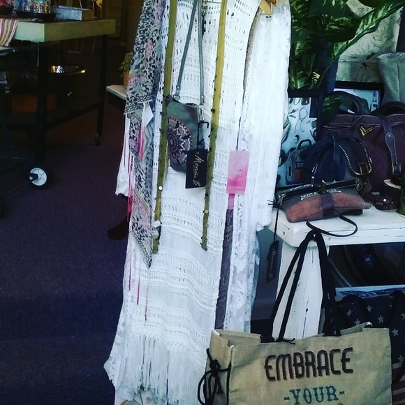 HI WELCOME TO MY STORE..ON POSHMARK - Picture 12 of 16